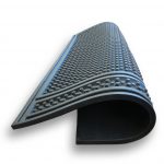 Chute mat 